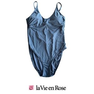 La Vie en Rose Black Underwire One Piece Bathing Suit